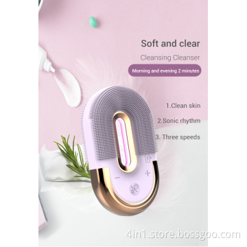Facial skin cleansing brush